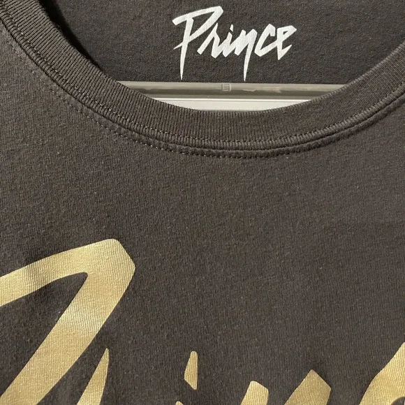 Torrid Prince Classic Fit Crew Tee Doves - Picture 3 of 4